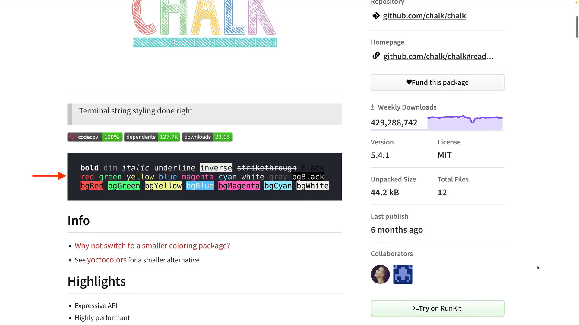 Chalk 라이브러리 npm 페이지 스크린샷, 터미널에서 굵게, 이탤릭, 밑줄, 역색 등 다양한 텍스트 스타일과 색상 적용 예시를 표시합니다.