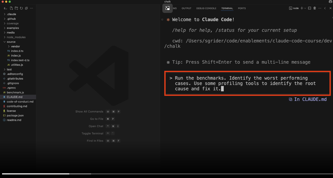 VS Code 에디터 창으로, 왼쪽 파일 탐색기에 chalk 프로젝트 폴더 구조가 보이고, 오른쪽 터미널에는 Claude Code 환영 메시지와 벤치마크 실행 후 성능 분석을 요청하는 빨간 상자로 강조된 지시문이 표시됨.